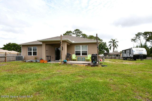 1358 Zanzibar Road SE, Palm Bay, FL 32909