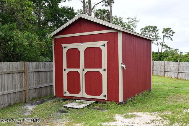 1358 Zanzibar Road SE, Palm Bay, FL 32909