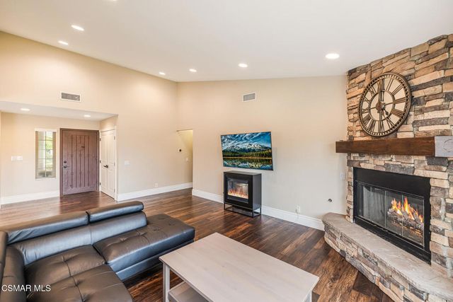 4067 Weeping Willow Drive, Moorpark, CA 93021