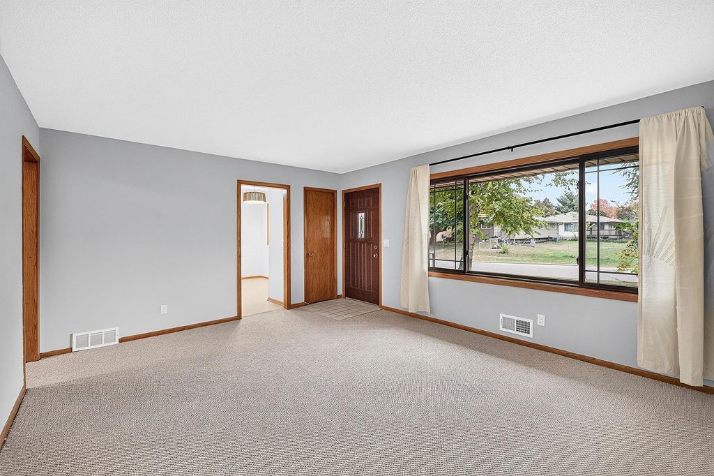 3640 Edward Street NE, Saint Anthony, MN 55418 — photo 3