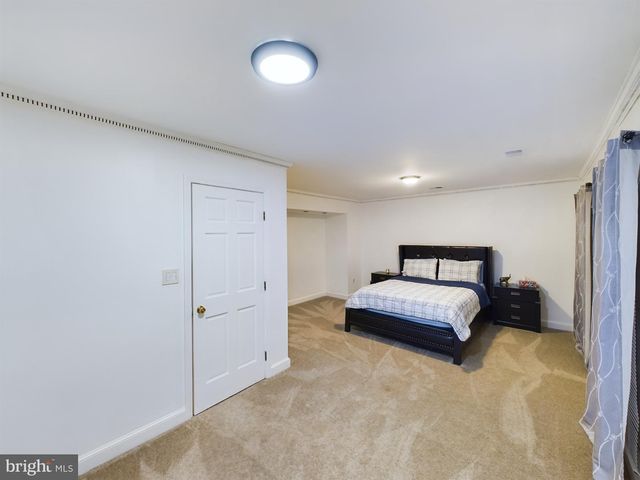 2906 CEDAR LN, Vienna, VA 22180