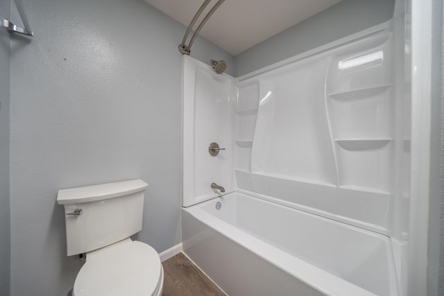 1153 Ruthie Lane, Redding, CA 96002