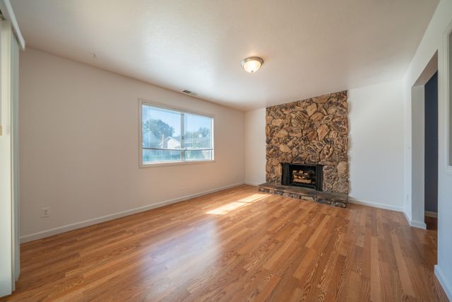 1153 Ruthie Lane, Redding, CA 96002