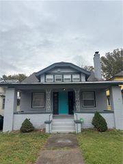 4327 BELLEFONTAINE Avenue, Kansas City, MO 64130