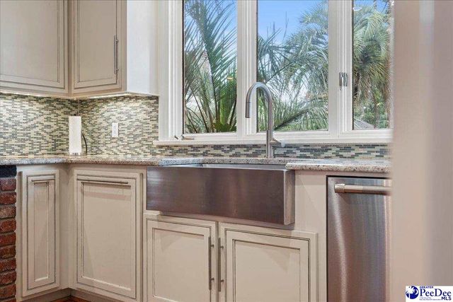 439 Whitman Ave., Florence, SC 29501