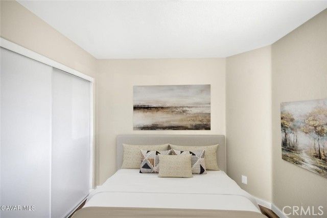 8325 Jacarada, California City, CA 93505