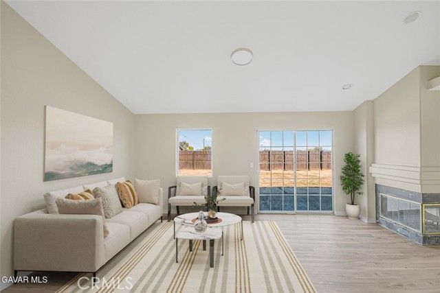 8325 Jacarada, California City, CA 93505