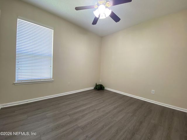10519 CRESTON GLEN Circle, Jacksonville, FL 32256