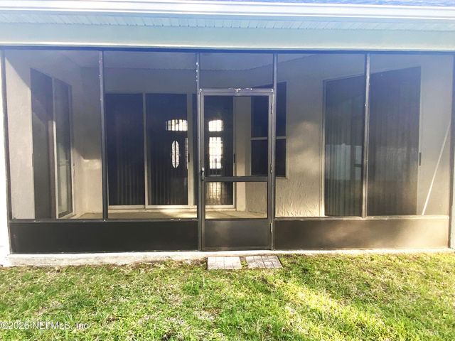 10519 CRESTON GLEN Circle, Jacksonville, FL 32256