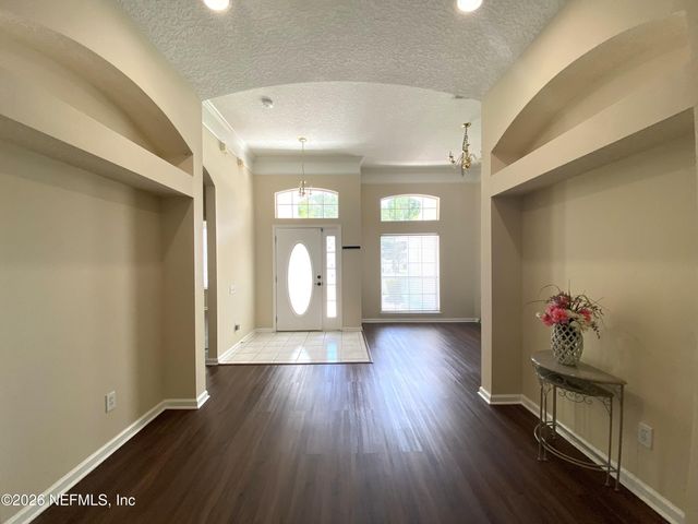10519 CRESTON GLEN Circle, Jacksonville, FL 32256