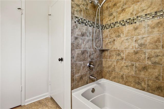 2166 Capehart Place NE, Atlanta, GA 30345