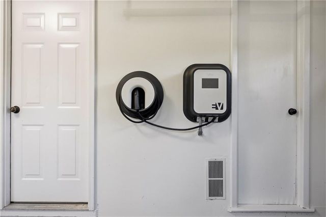 2166 Capehart Place NE, Atlanta, GA 30345