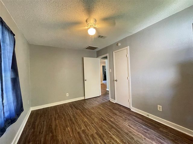 5213 Anzio Road, Houston, TX 77033
