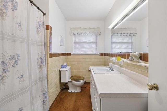 294 Elden Drive, Sandy Springs, GA 30342