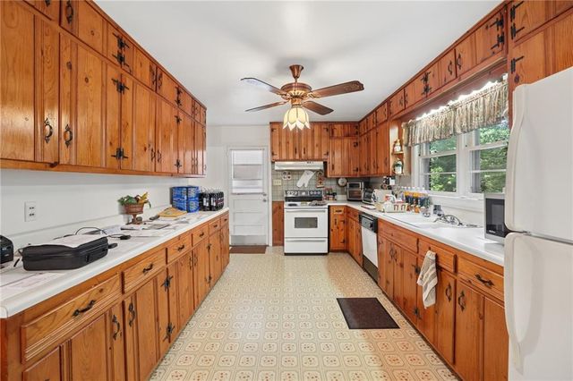 294 Elden Drive, Sandy Springs, GA 30342