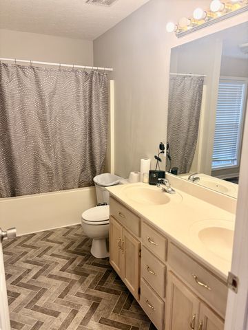 2117 Austin Rd, Lafayette, TN 37083