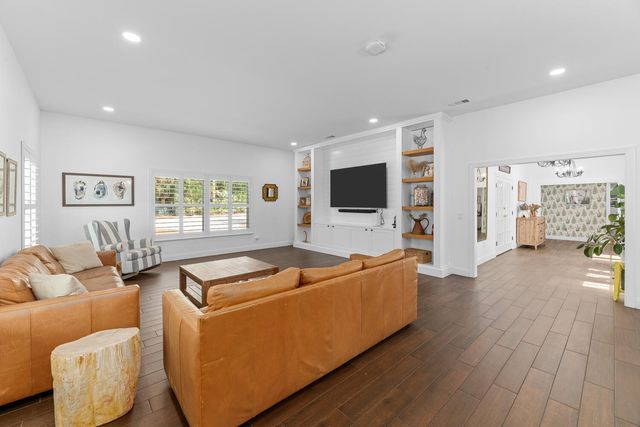 1453 E Road, Loxahatchee Groves, FL 33470