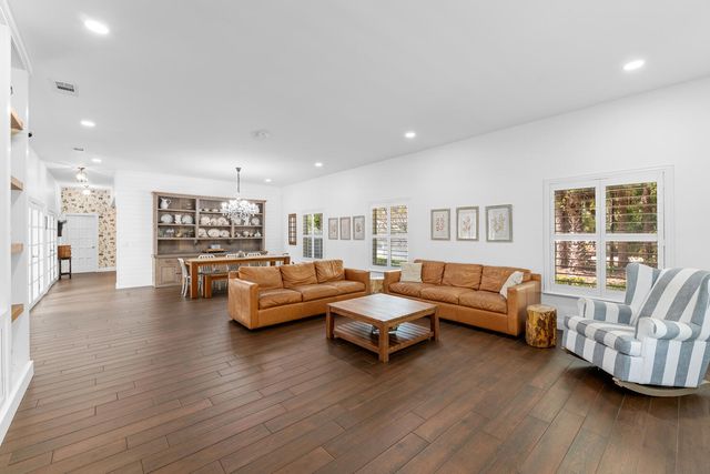 1453 E Road, Loxahatchee Groves, FL 33470