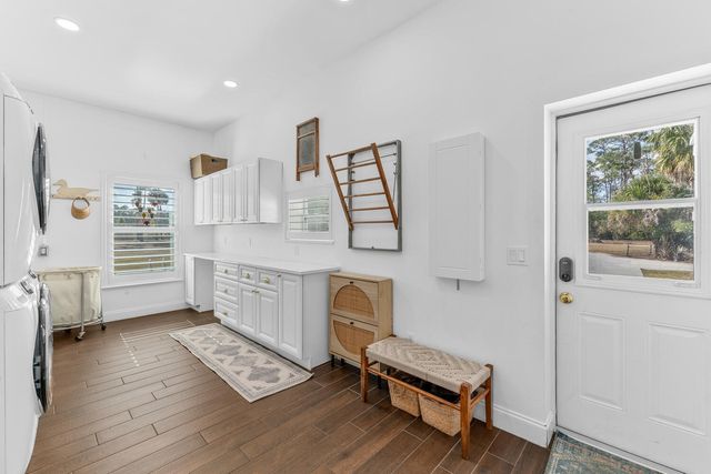 1453 E Road, Loxahatchee Groves, FL 33470