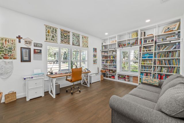 1453 E Road, Loxahatchee Groves, FL 33470