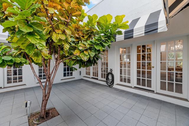 1453 E Road, Loxahatchee Groves, FL 33470