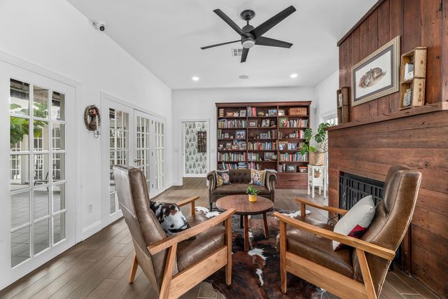 1453 E Road, Loxahatchee Groves, FL 33470