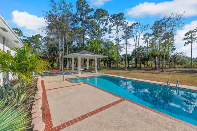 1453 E Road, Loxahatchee Groves, FL 33470