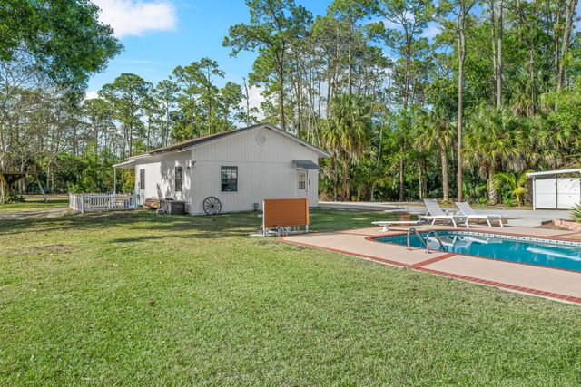 1453 E Road, Loxahatchee Groves, FL 33470
