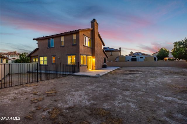 4133 W Avenue J7, Lancaster, CA 93536