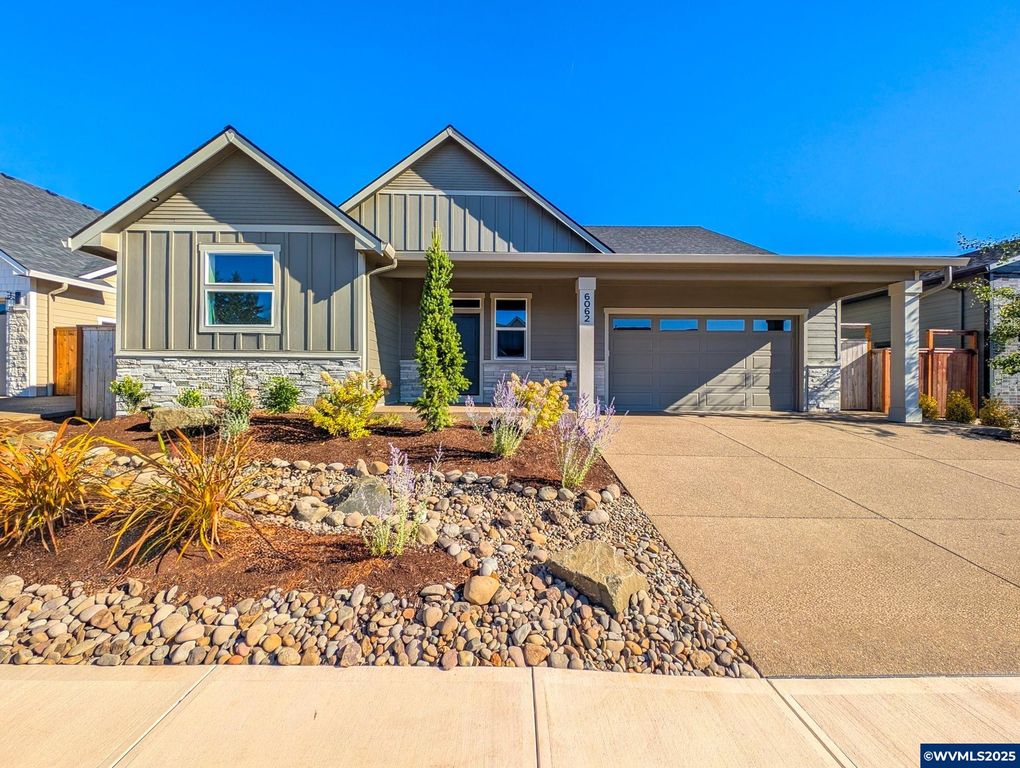 6062 Evangelista St S, Salem, OR 97306