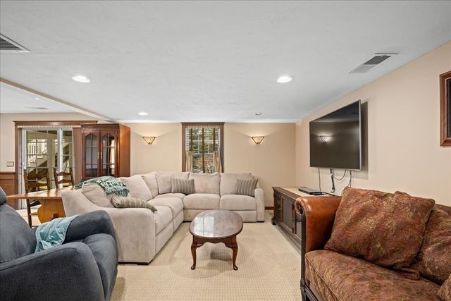 7 Primmett Lane 7, Worcester, MA 01609