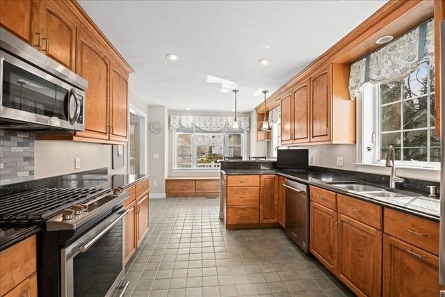 7 Primmett Lane 7, Worcester, MA 01609