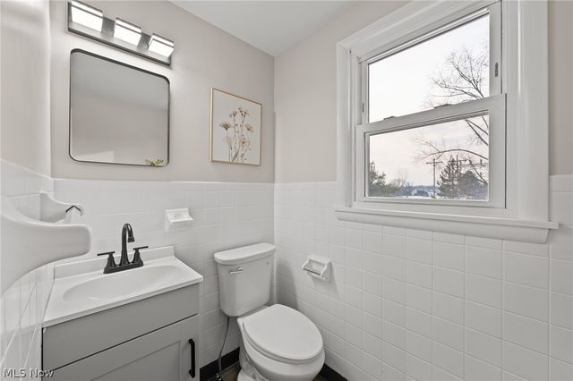 2353 Longlynn Street SW, Massillon, OH 44646