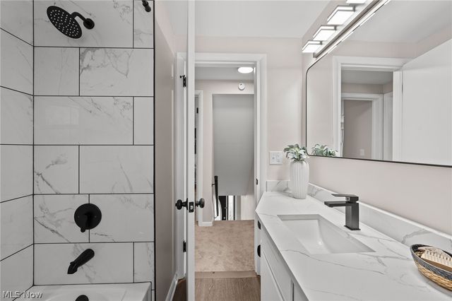 2353 Longlynn Street SW, Massillon, OH 44646