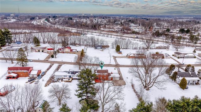 2353 Longlynn Street SW, Massillon, OH 44646