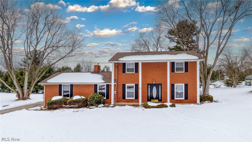 2353 Longlynn Street SW, Massillon, OH 44646