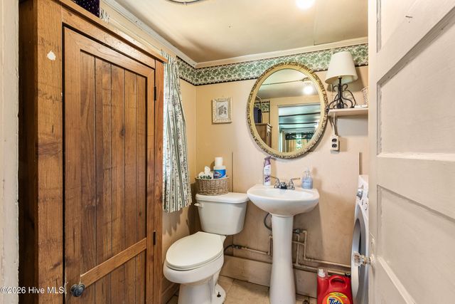 390 Aquone Road, Andrews, NC 28901