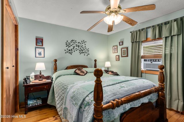 390 Aquone Road, Andrews, NC 28901