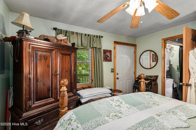 390 Aquone Road, Andrews, NC 28901