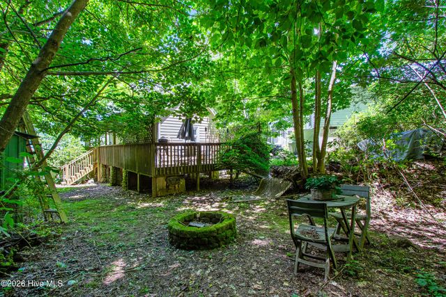 390 Aquone Road, Andrews, NC 28901