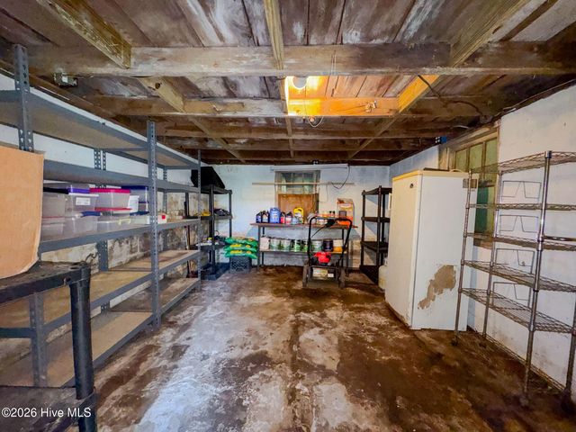 390 Aquone Road, Andrews, NC 28901