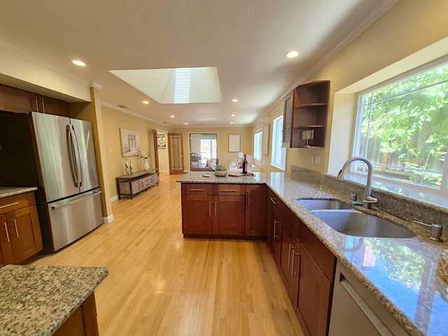 212 Dover Street, Los Gatos, CA 95032