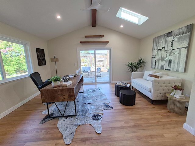 212 Dover Street, Los Gatos, CA 95032
