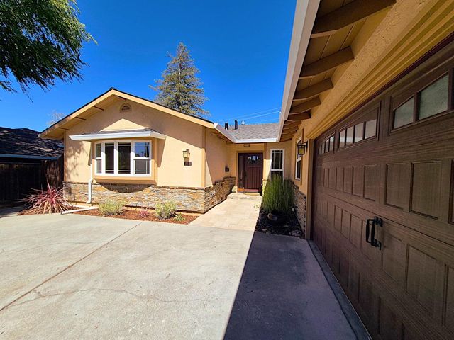212 Dover Street, Los Gatos, CA 95032