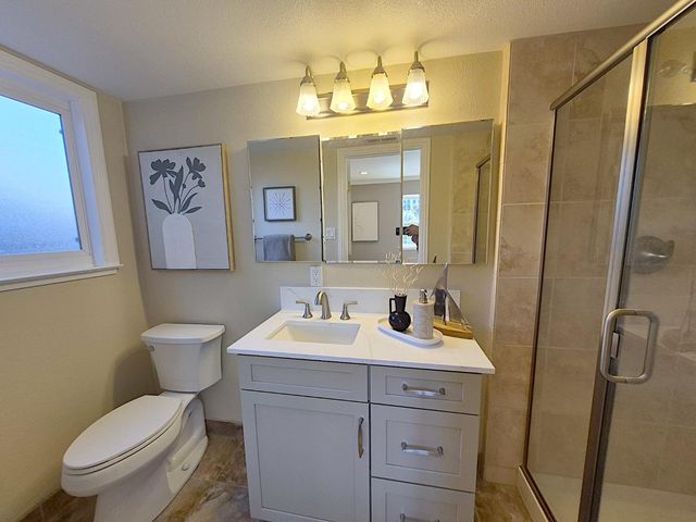 212 Dover Street, Los Gatos, CA 95032
