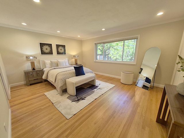 212 Dover Street, Los Gatos, CA 95032