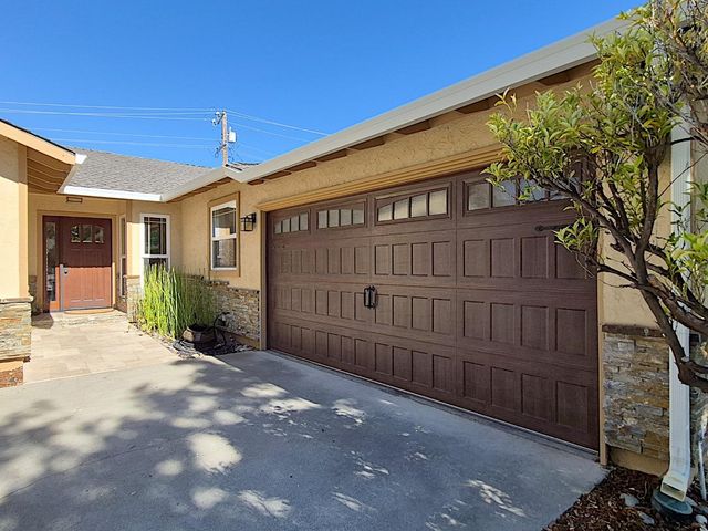 212 Dover Street, Los Gatos, CA 95032
