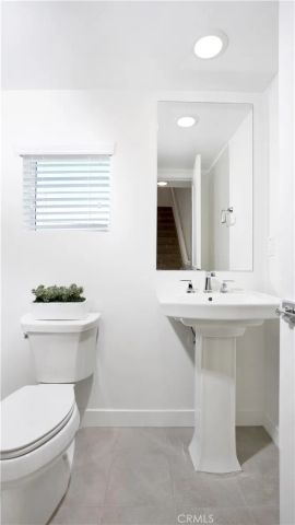 2217 W Orange 17, Anaheim, CA 92804