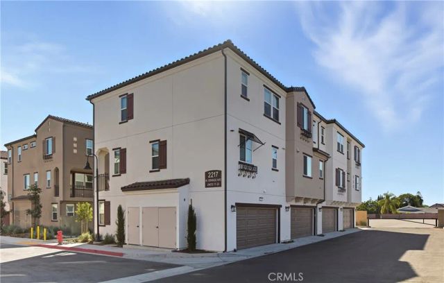 2217 W Orange 17, Anaheim, CA 92804