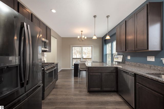 258 Ruby Court, Alma, MI 48801